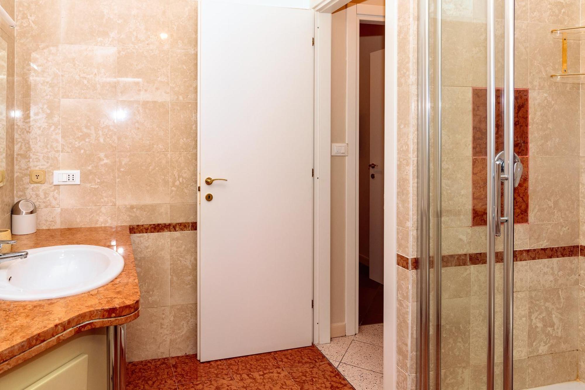 Saint Charles Apartment Bologna Exterior photo